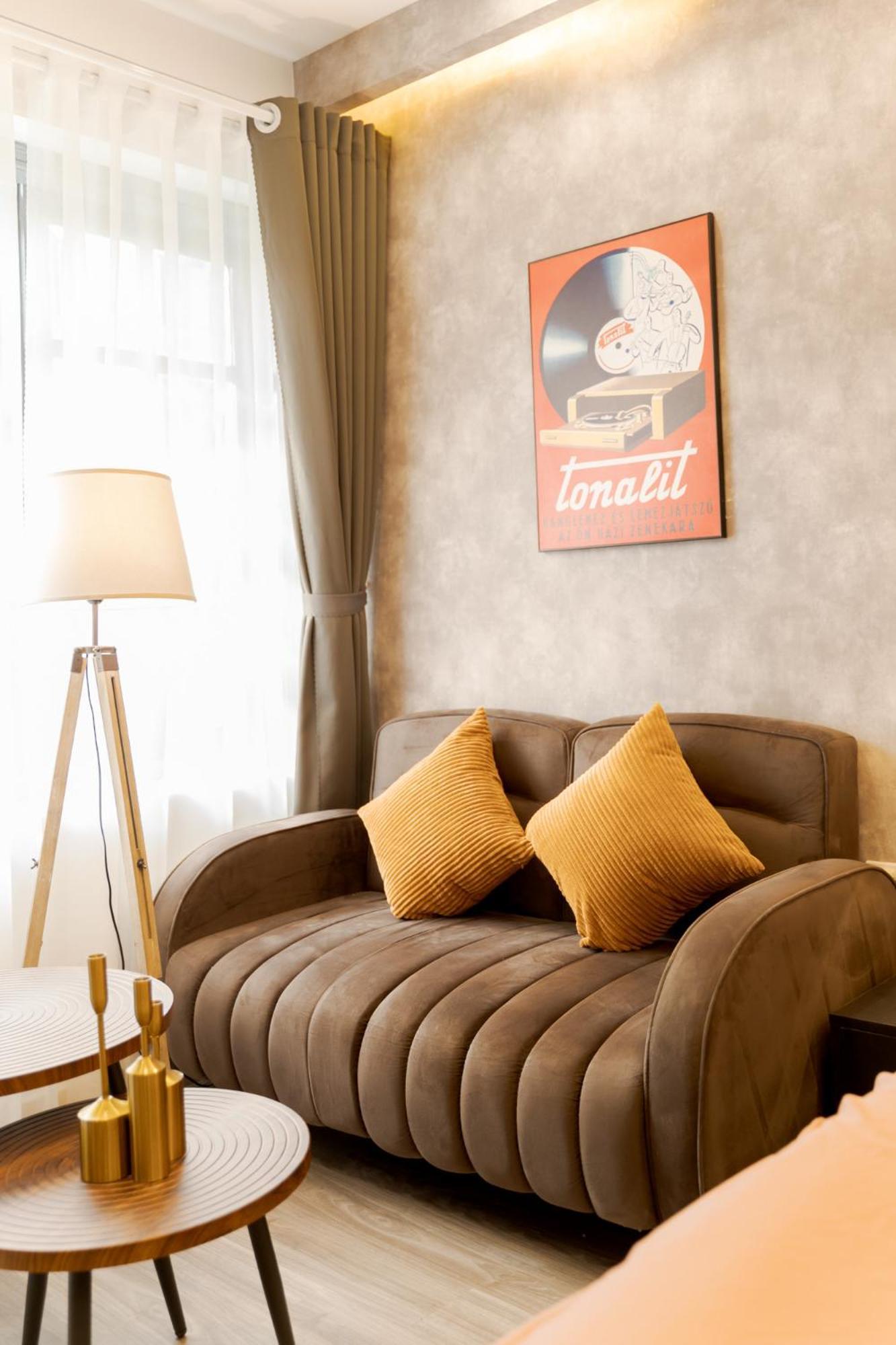 Lahomestay Truc Bach Hanoi Eksteriør billede
